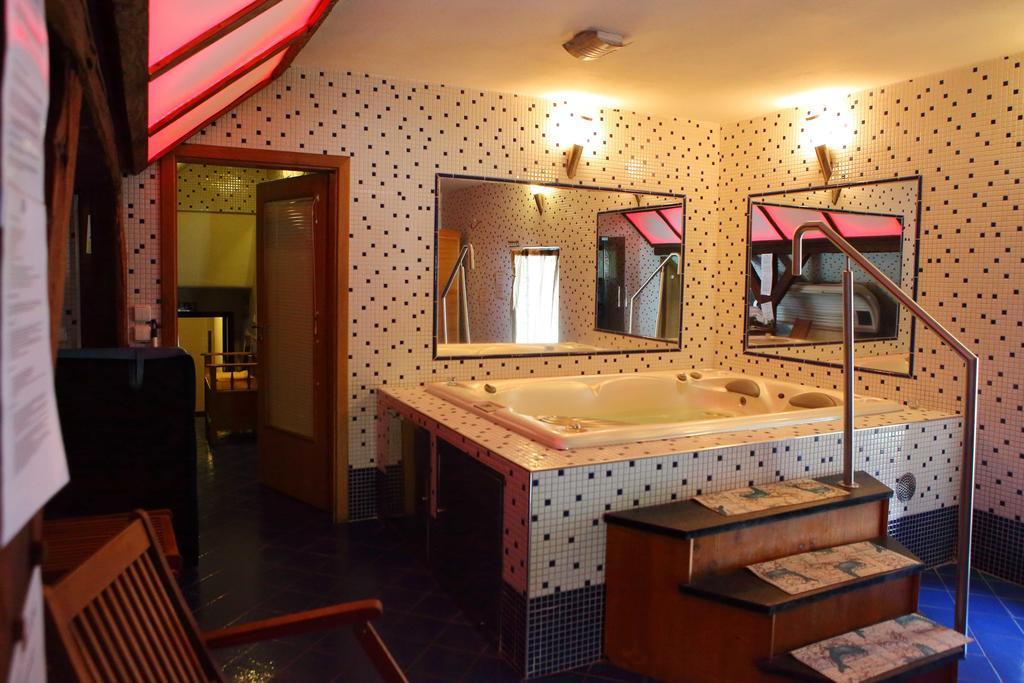 Hotel U Martina - Kocabka Rožmberk nad Vltavou Buitenkant foto