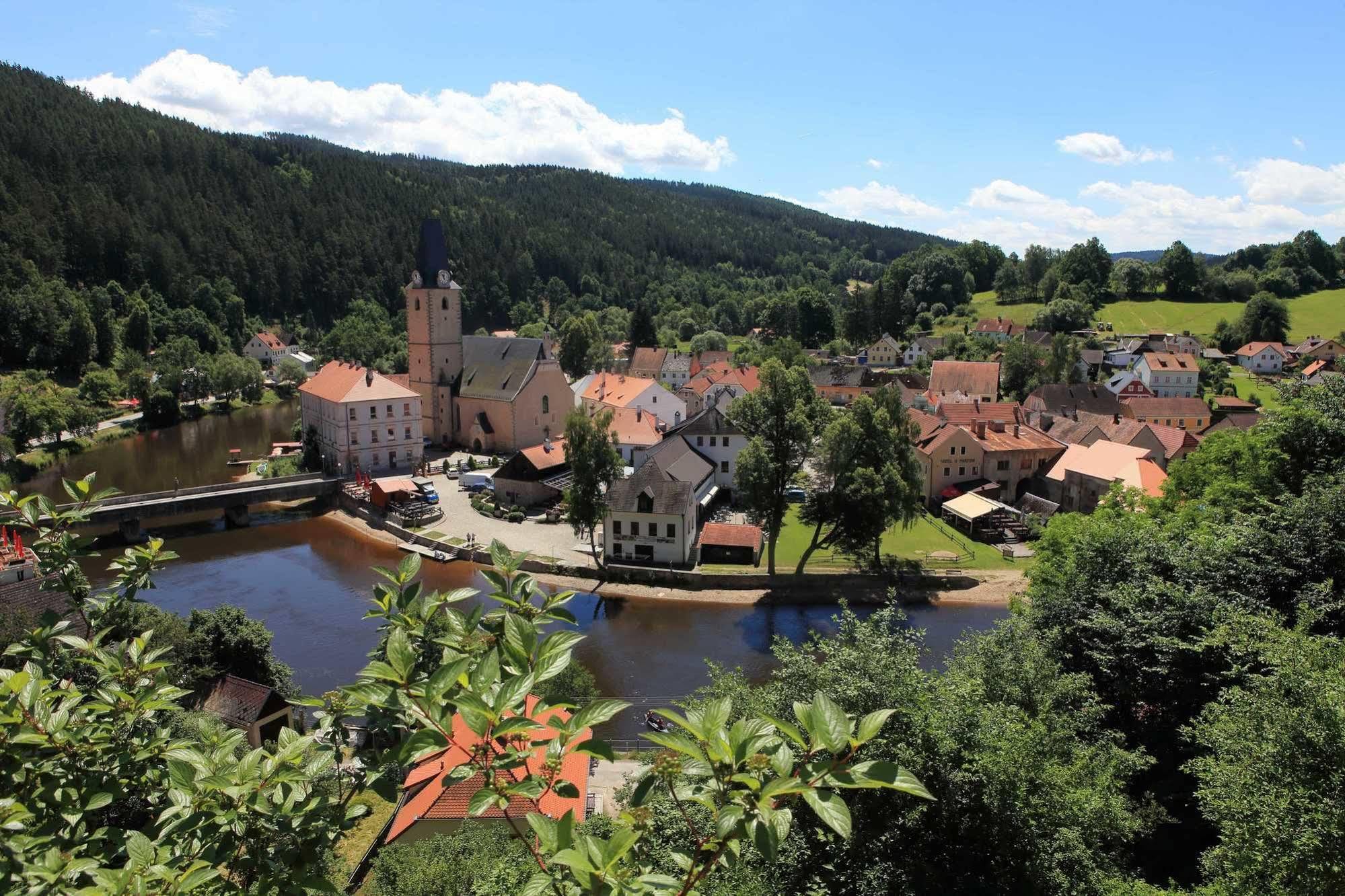 Hotel U Martina - Kocabka Rožmberk nad Vltavou Buitenkant foto