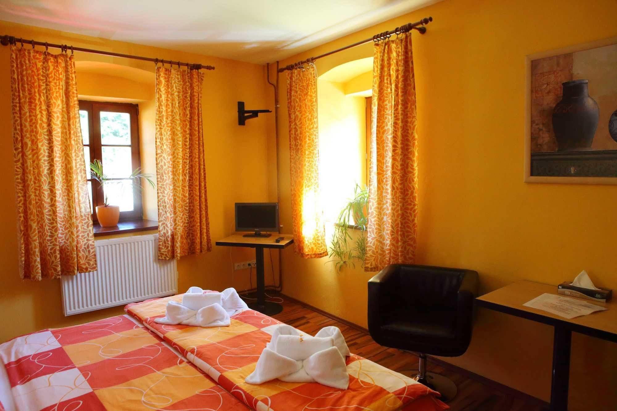 Hotel U Martina - Kocabka Rožmberk nad Vltavou Buitenkant foto